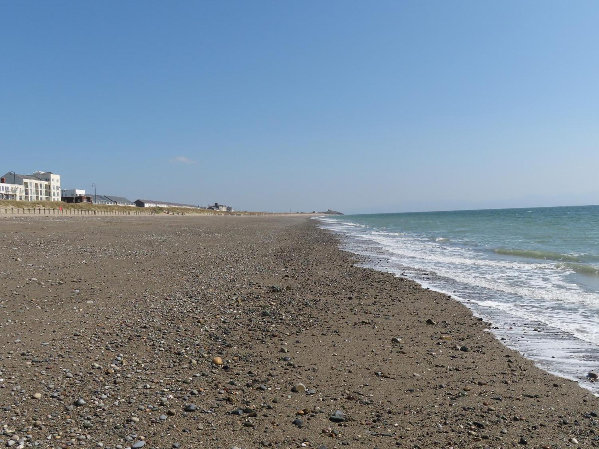 7 Min Y Traeth Pwllheli Exterior foto