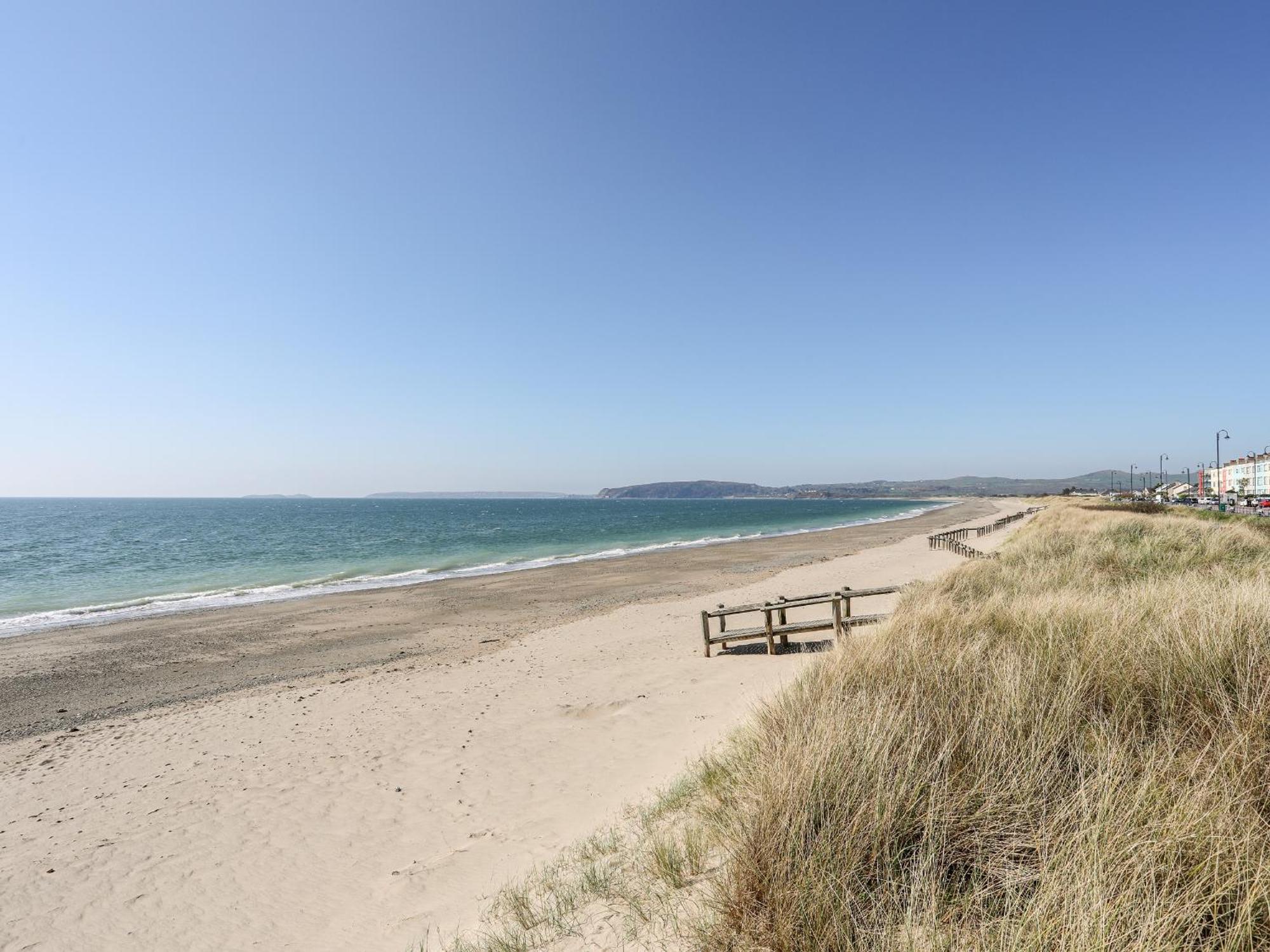 7 Min Y Traeth Pwllheli Exterior foto